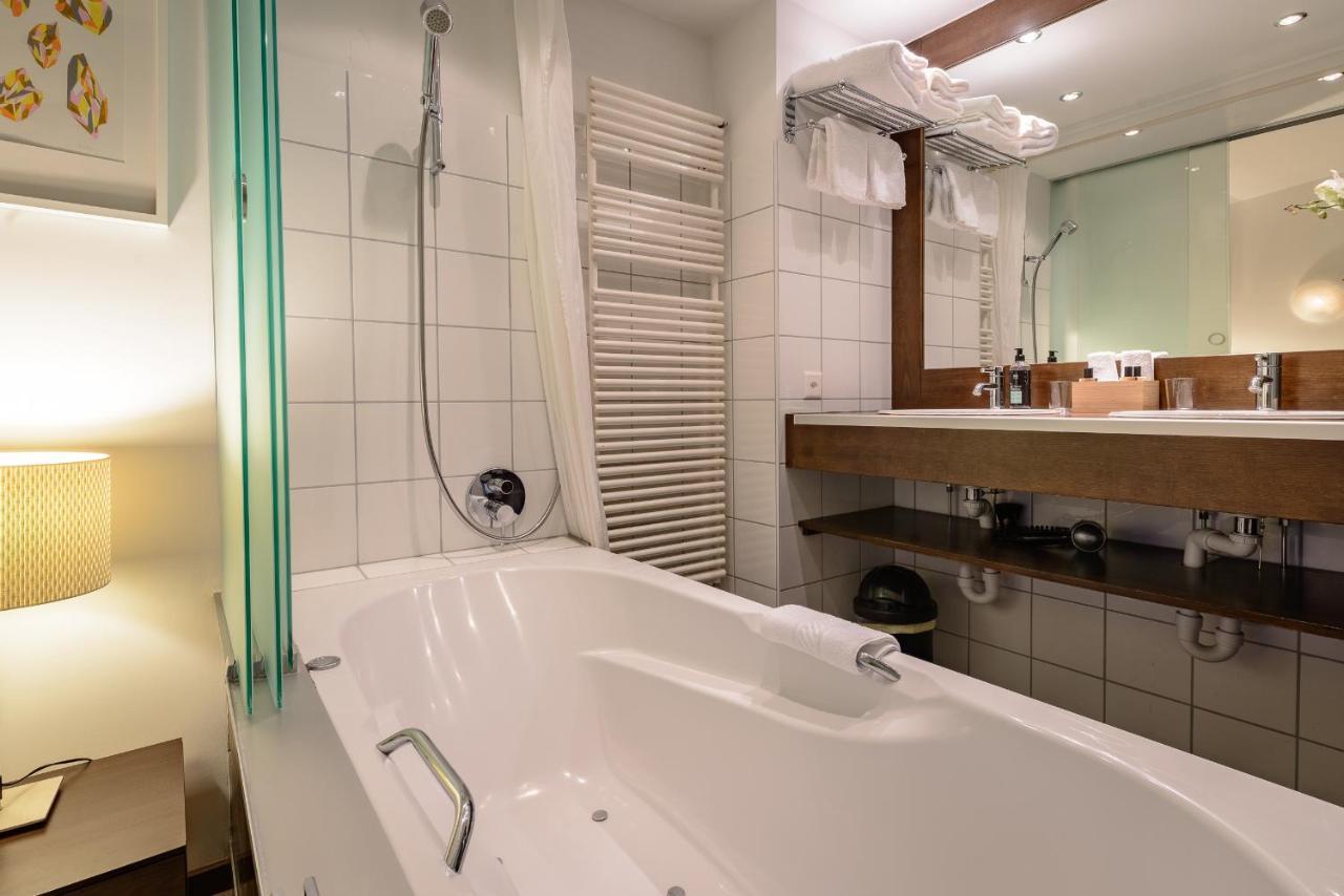 Central Hotel Вербье Экстерьер фото