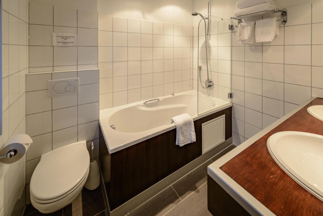 Central Hotel Вербье Экстерьер фото