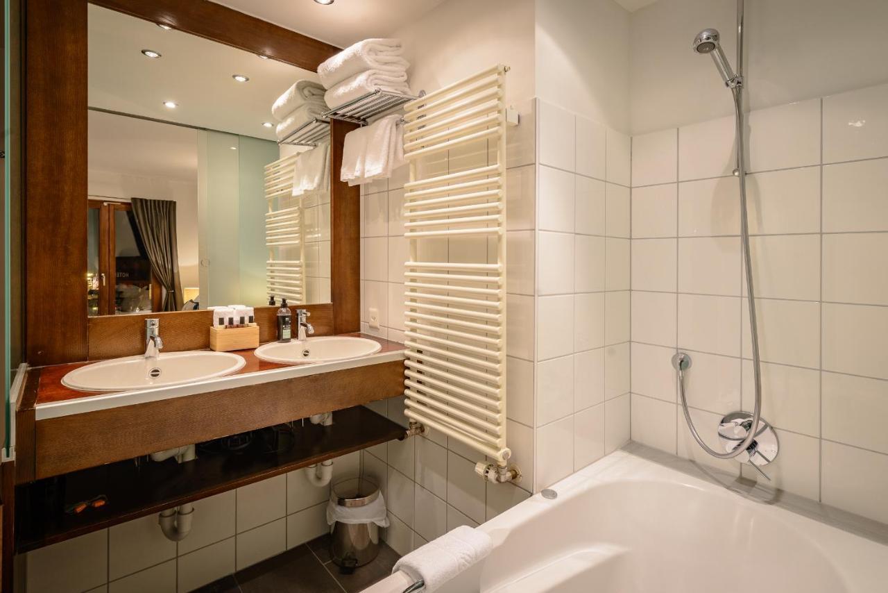Central Hotel Вербье Экстерьер фото
